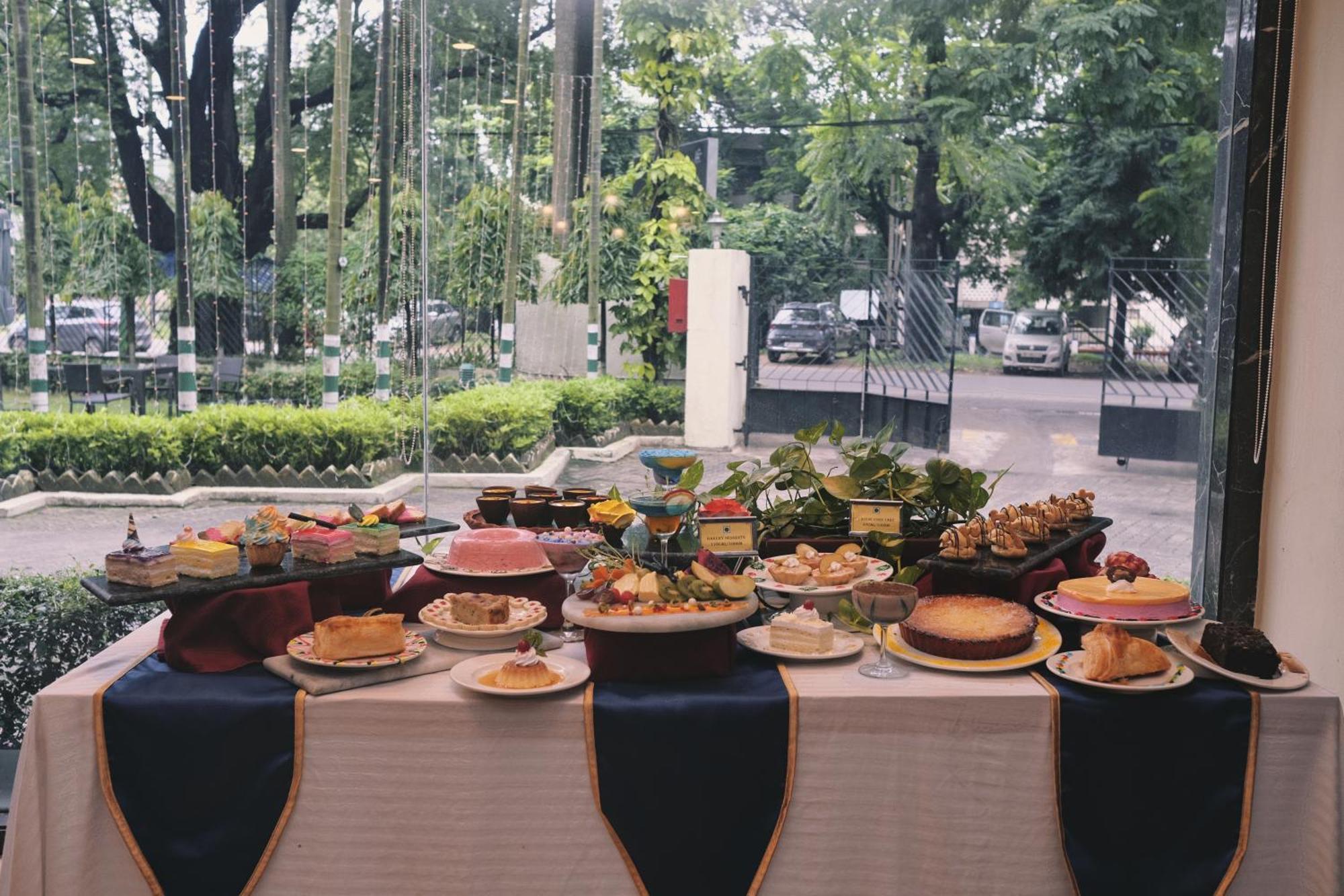 Peerless Hotel Durgapur Exterior photo